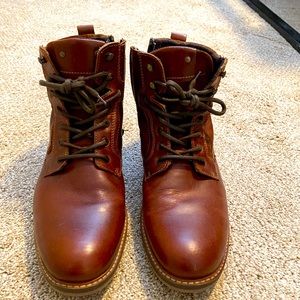 Men’s size 13 Aldo boot
